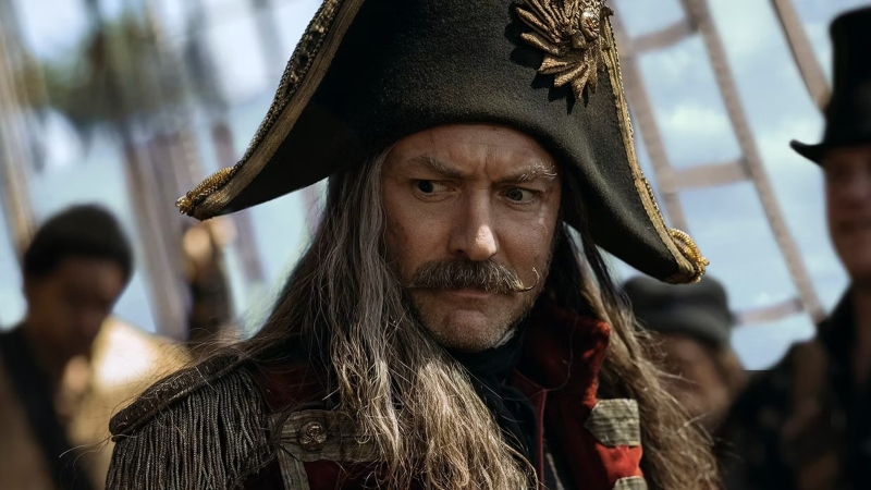 ‘Peter Pan & Wendy’: Jude Law is kapitein van een zinkend schip