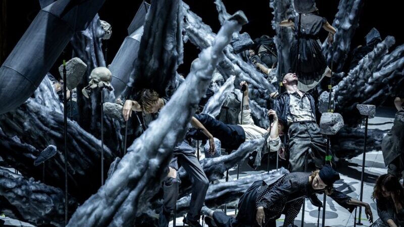 Portret van een portret: FC Bergman bevraagt de verhouding tussen kunst en kwaad